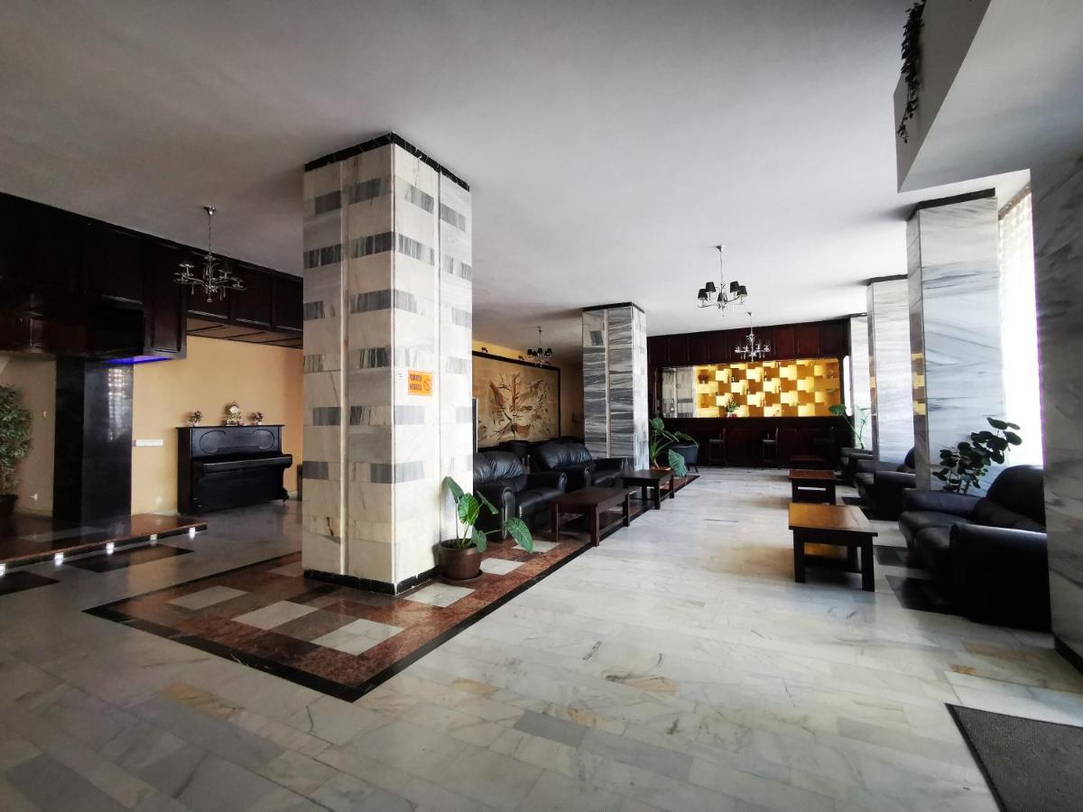 Hotel Unirea Focşani Extérieur photo