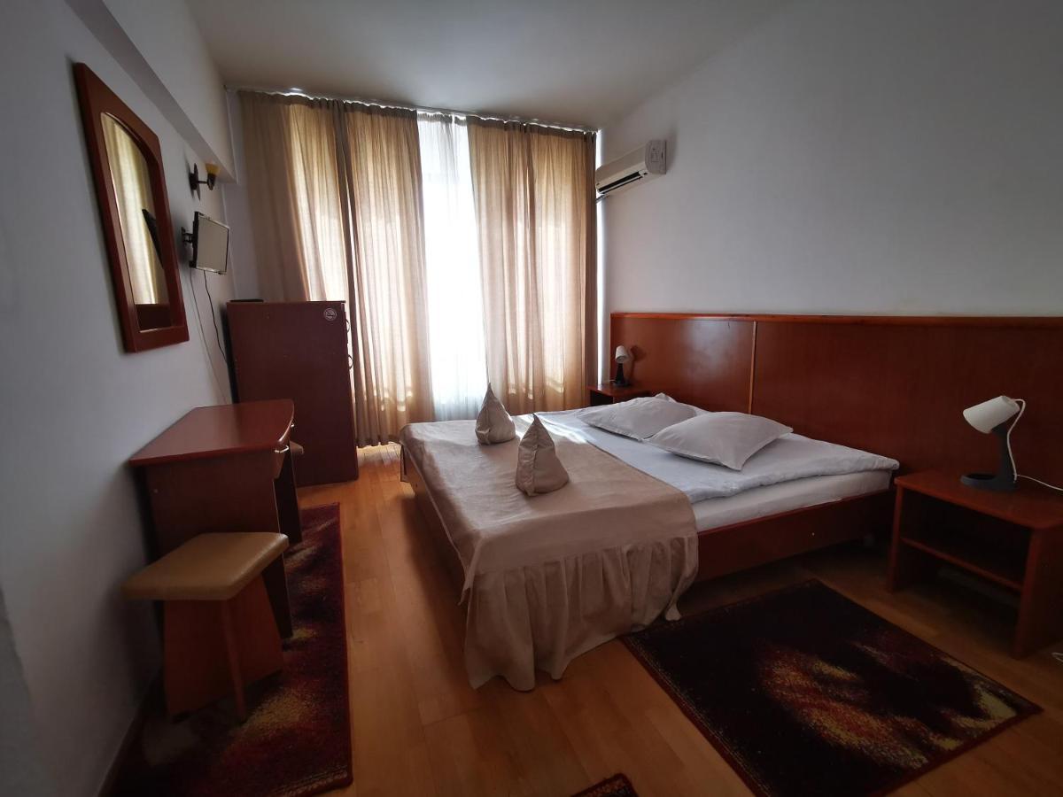 Hotel Unirea Focşani Extérieur photo